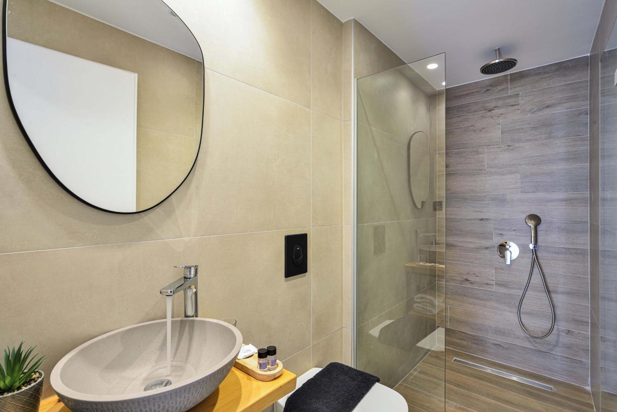 Eloque Simple Living Space Kato Daratso Exterior foto